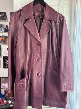 ✨Danier Italian Leather Jacket – Luxe Burgundy Tailored Coat ✨